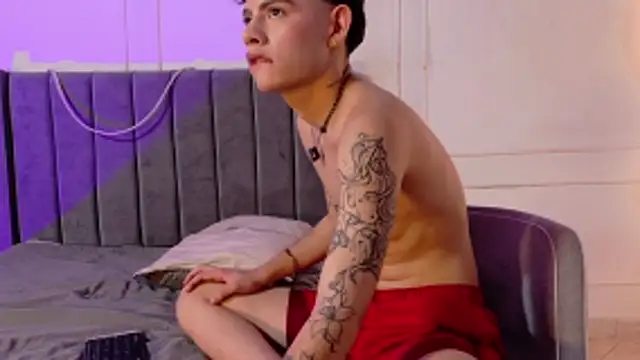 Zeyn_smith Webcam show
