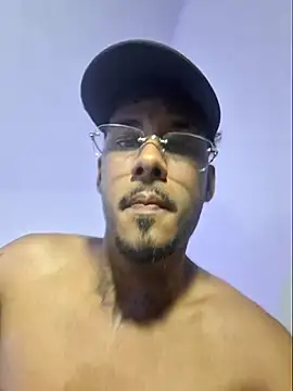 Show modela boyzac_ na web-kameri