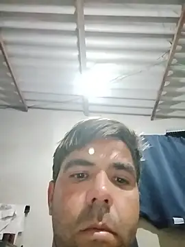 Rodrigo123hjsbdnd Show Webcam