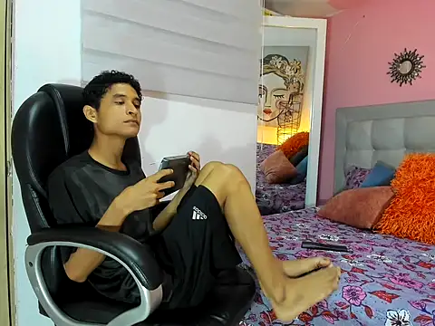 Xavier-Fox Webcam Show