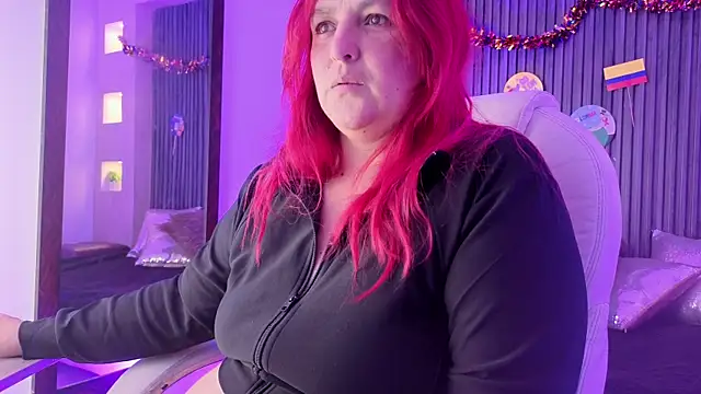 Chat +18 de RouseWright ao vivo