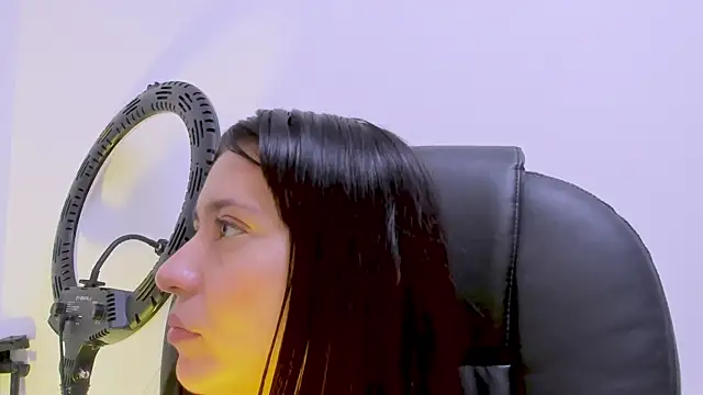 Chat XXX en directo de CattsyCatt