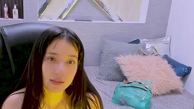CattsyCatt's Live XXX Chat