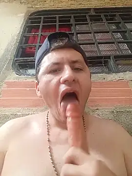 عرض كام Maduro-Mariquita