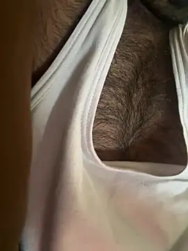 הופעת וובקאם של frhyd