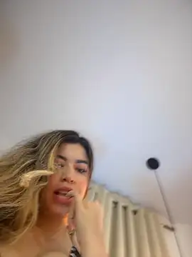 Vicky_Rico_'s Live XXX Chat