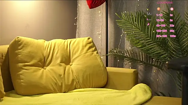 Megany Show in webcam