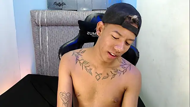 Taylerr_18 웹캠 쇼