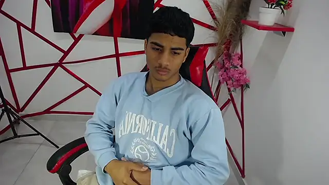 oliver-parker 网络视讯表演