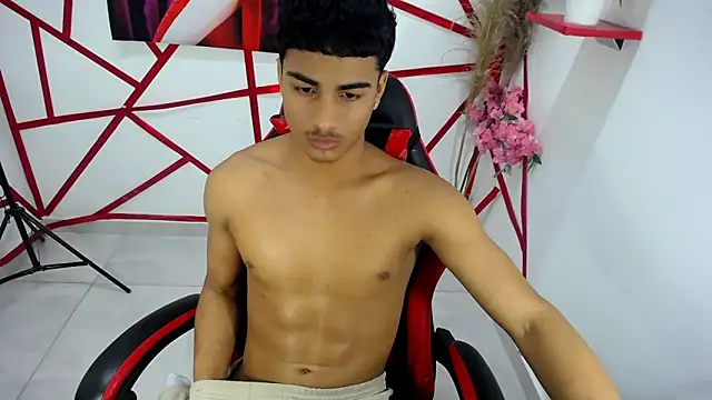 oliver-parker Webcam show