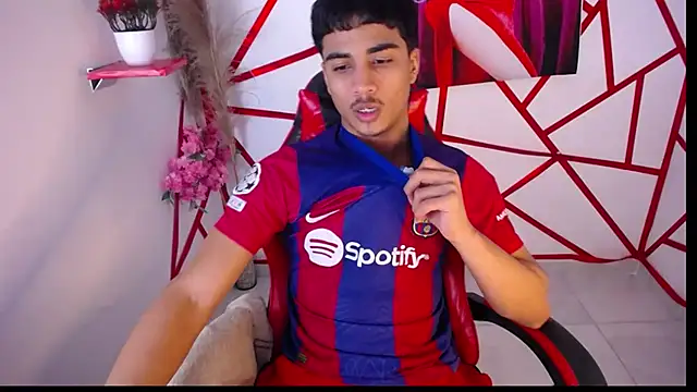 oliver-parker Webcam show