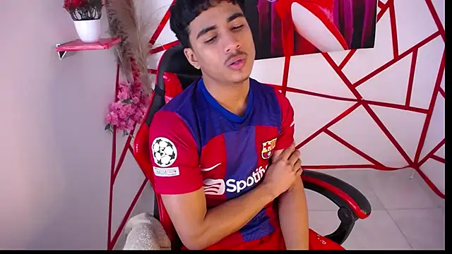 Show de oliver-parker na webcam