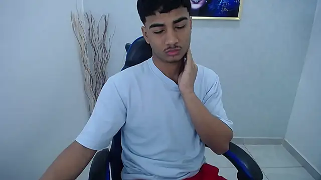 oliver-parker Pertunjukan Webcam