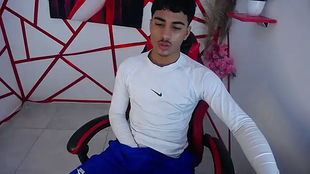 oliver-parker Pertunjukan Webcam