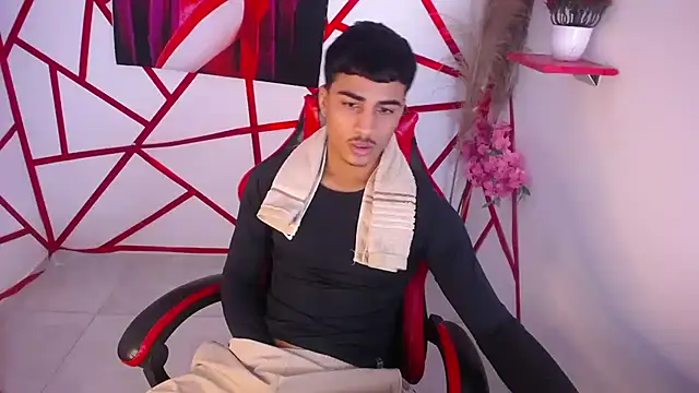 oliver-parker webcam show