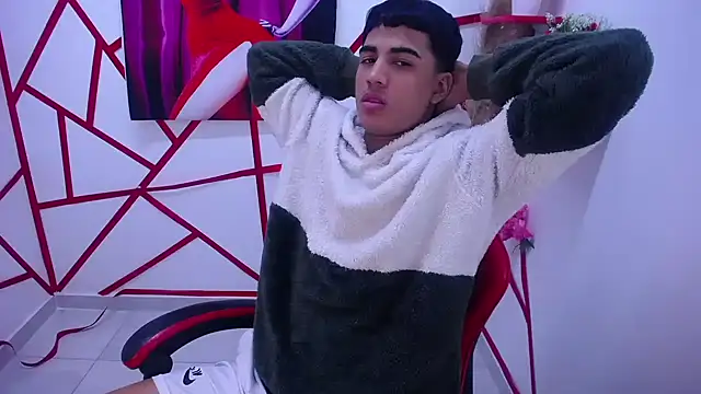oliver-parker webcam show