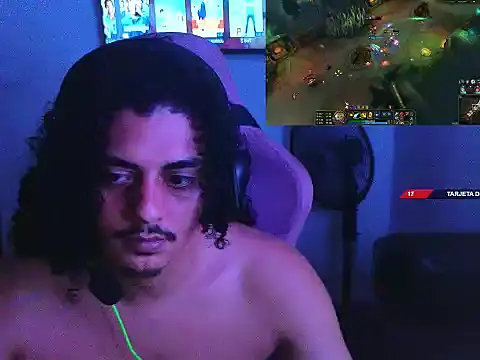 โชว์เว็บแคมของ Gamer_Straight
