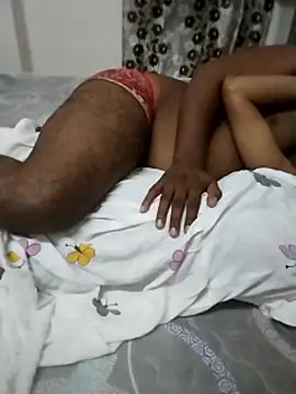 Pokazy przed kamerką – neha_singh0
