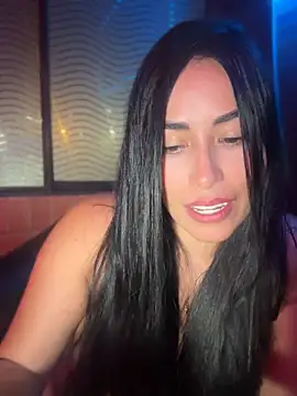 Chatroom XXX en direct de areviklusine1