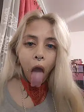 sofigirlgold's Webcam Show