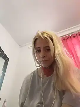 Вебкам-шоу sofigirlgold