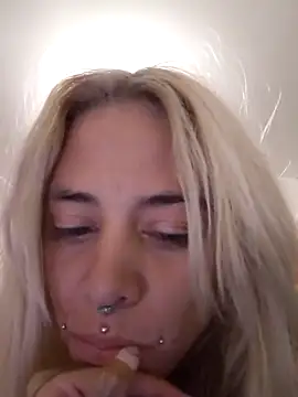Show de sofigirlgold na webcam