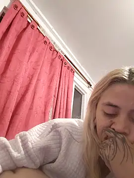 sofigirlgold webkamerás műsora