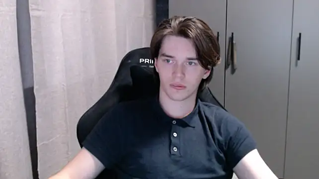 Show modela arthur___king na web-kameri