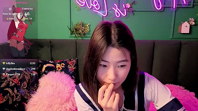 Runi_Asian 即時 XXX 聊天
