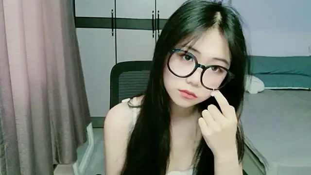 xiaoxiaoyu030 网络视讯表演