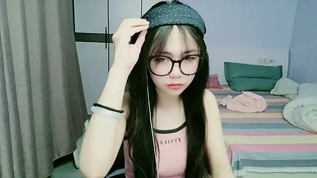 xiaoxiaoyu030 网络视讯表演