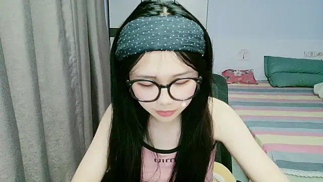 xiaoxiaoyu030 现场聊天室