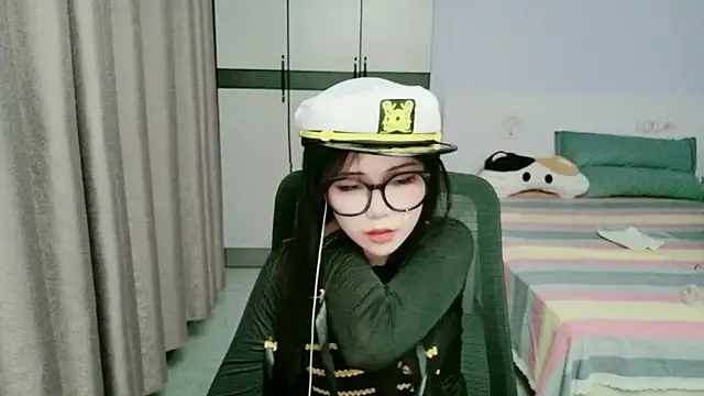 Show modela xiaoxiaoyu030 na web-kameri