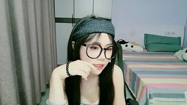 xiaoxiaoyu030 网络视讯表演