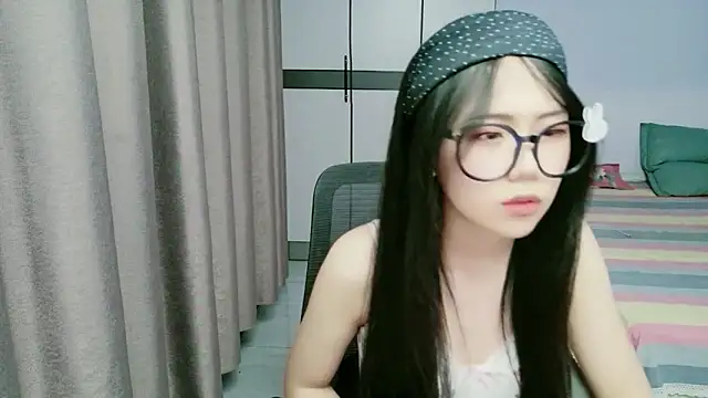 xiaoxiaoyu030 Show Webcam