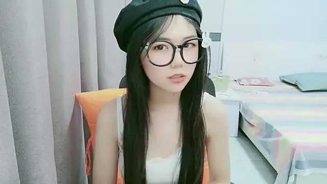 xiaoxiaoyu030 网络视讯表演