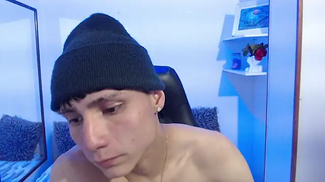 Show modela Yao_23 na web-kameri