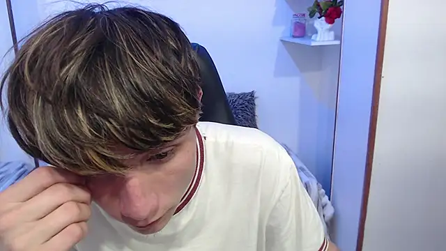 Czat XXX na żywo – Yao_23