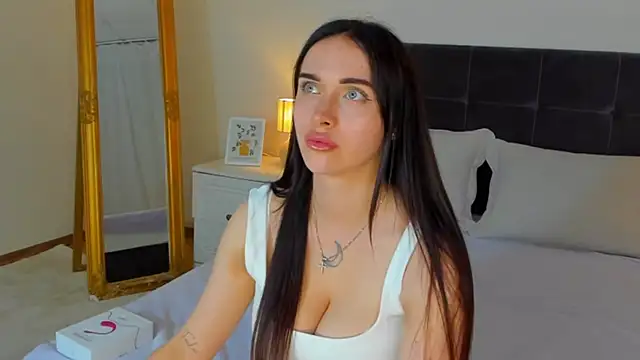 دردشة KellyWhites الجنسية المباشرة