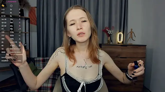 EstellaZion Chat XXX in diretta