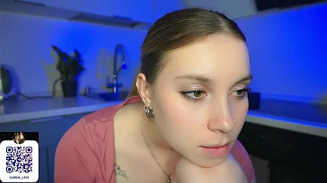 Chat XXX Live Sairallyn