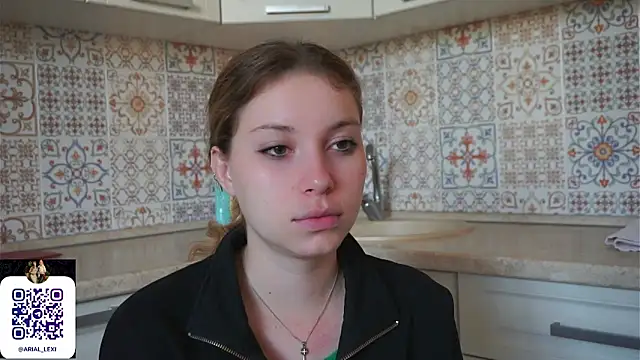 Sairallyn Chat XXX in diretta