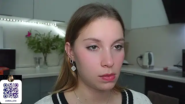 Sairallyn's Webcam Show