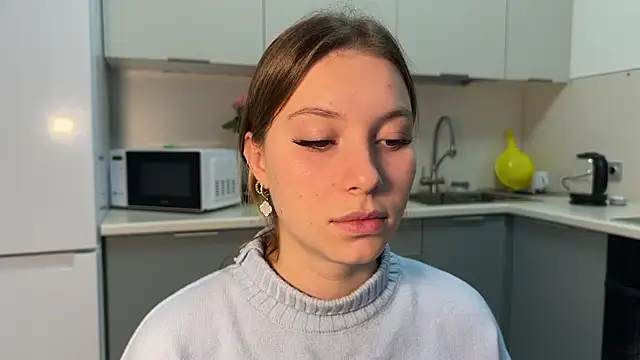 Sairallyn 现场XXX聊天