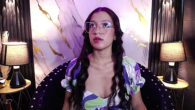 BrianaGaging – Naživo XXX chat