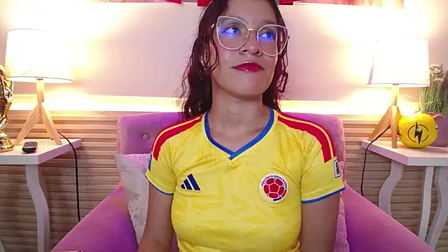 BrianaGaging Live XXX-Chat