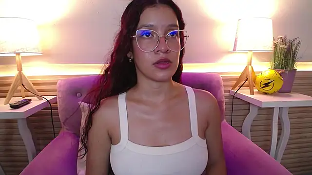 BrianaGaging – Live XXX-chat
