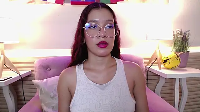 BrianaGaging 现场XXX聊天