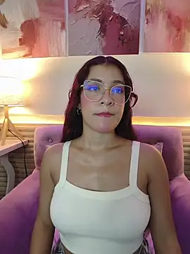 BrianaGaging Live XXX-chat
