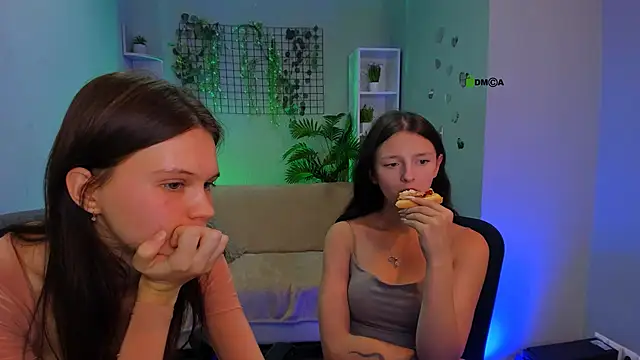 caroline_honeyy – Kamerová šou
